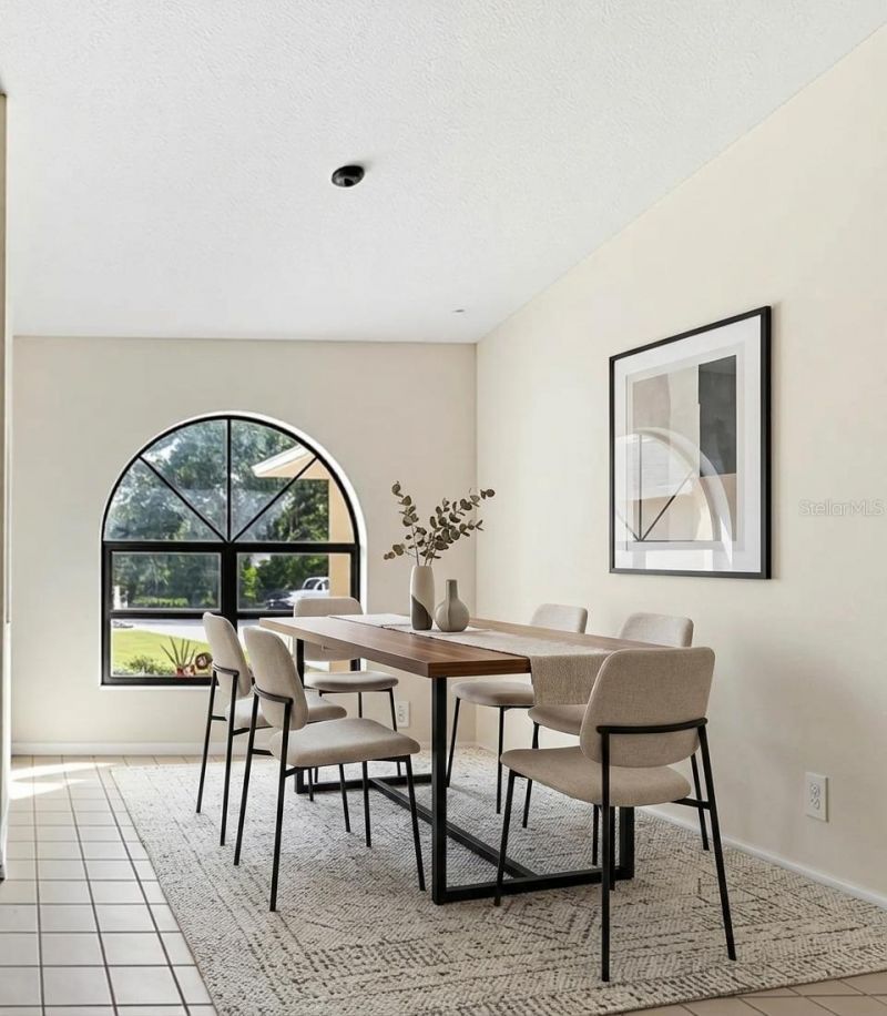8432 Palm Lakes Court, Sarasota, FL 34243 Photo