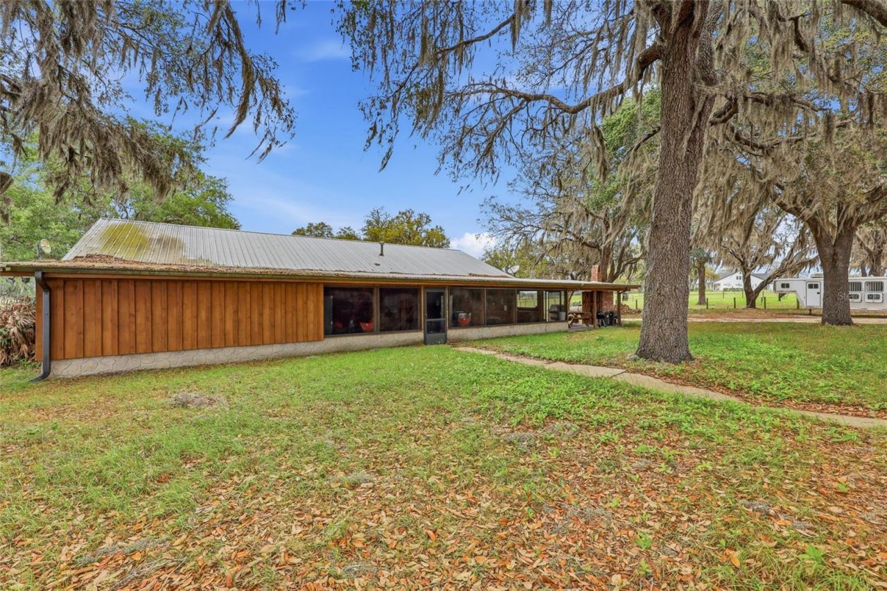 11131 NE 35th Street, Bronson, FL 32621 Photo