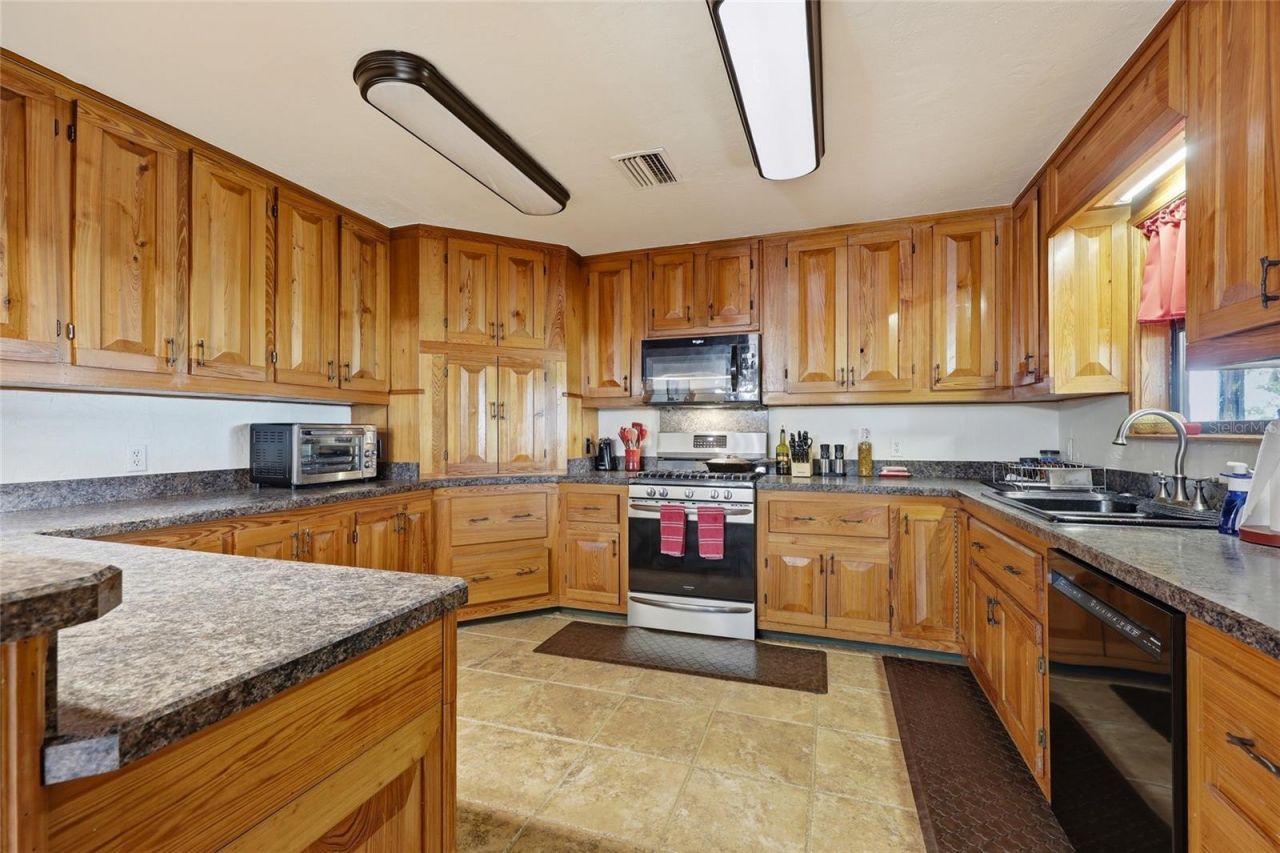 11131 NE 35th Street, Bronson, FL 32621 Photo