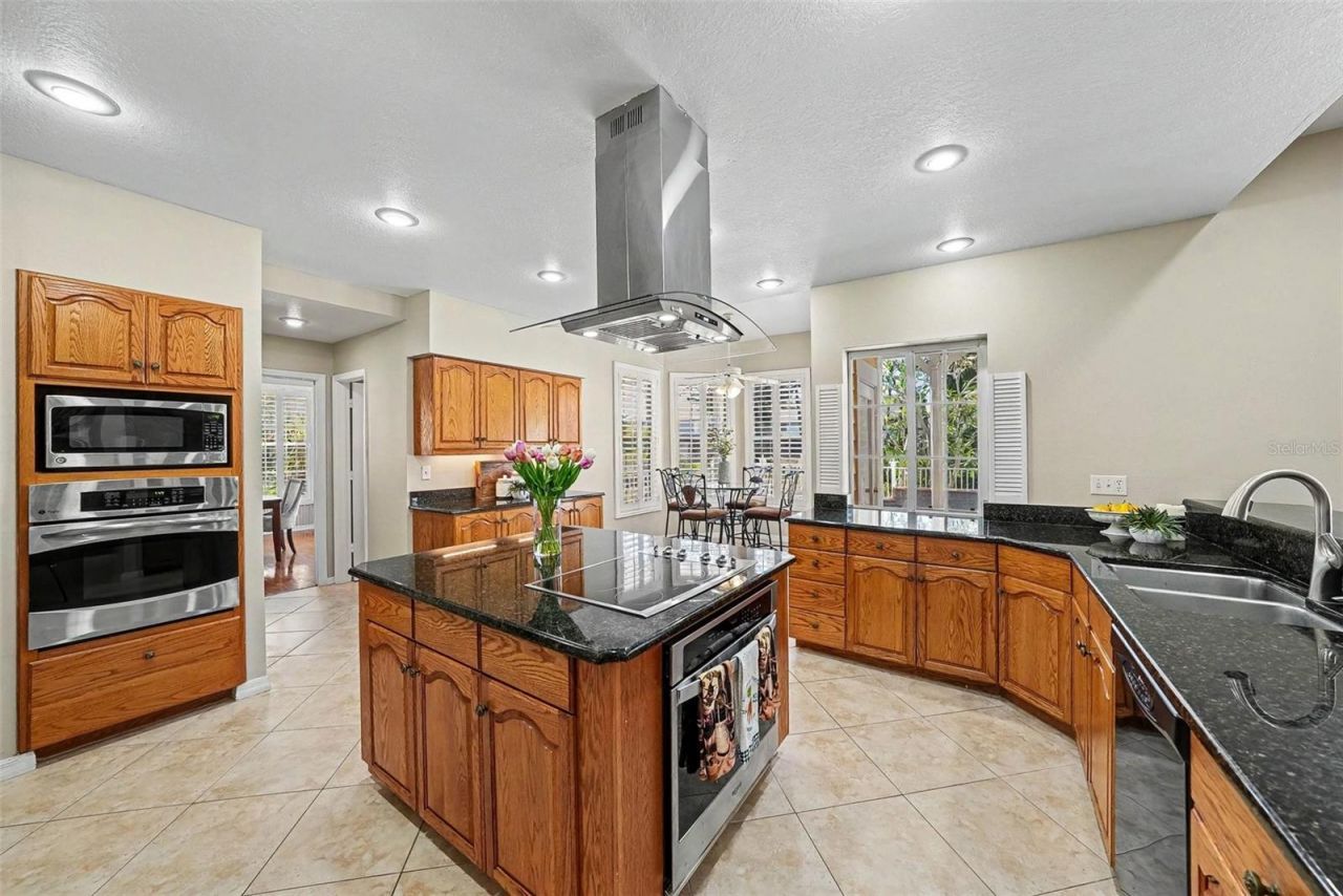 833 Marco Drive Ne, Saint Petersburg, FL 33702 Photo