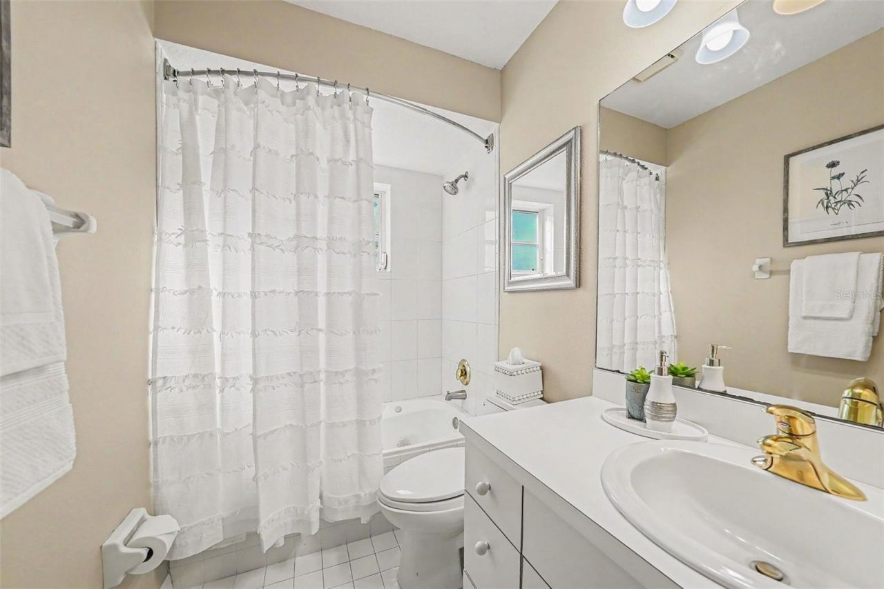 833 Marco Drive Ne, Saint Petersburg, FL 33702 Photo