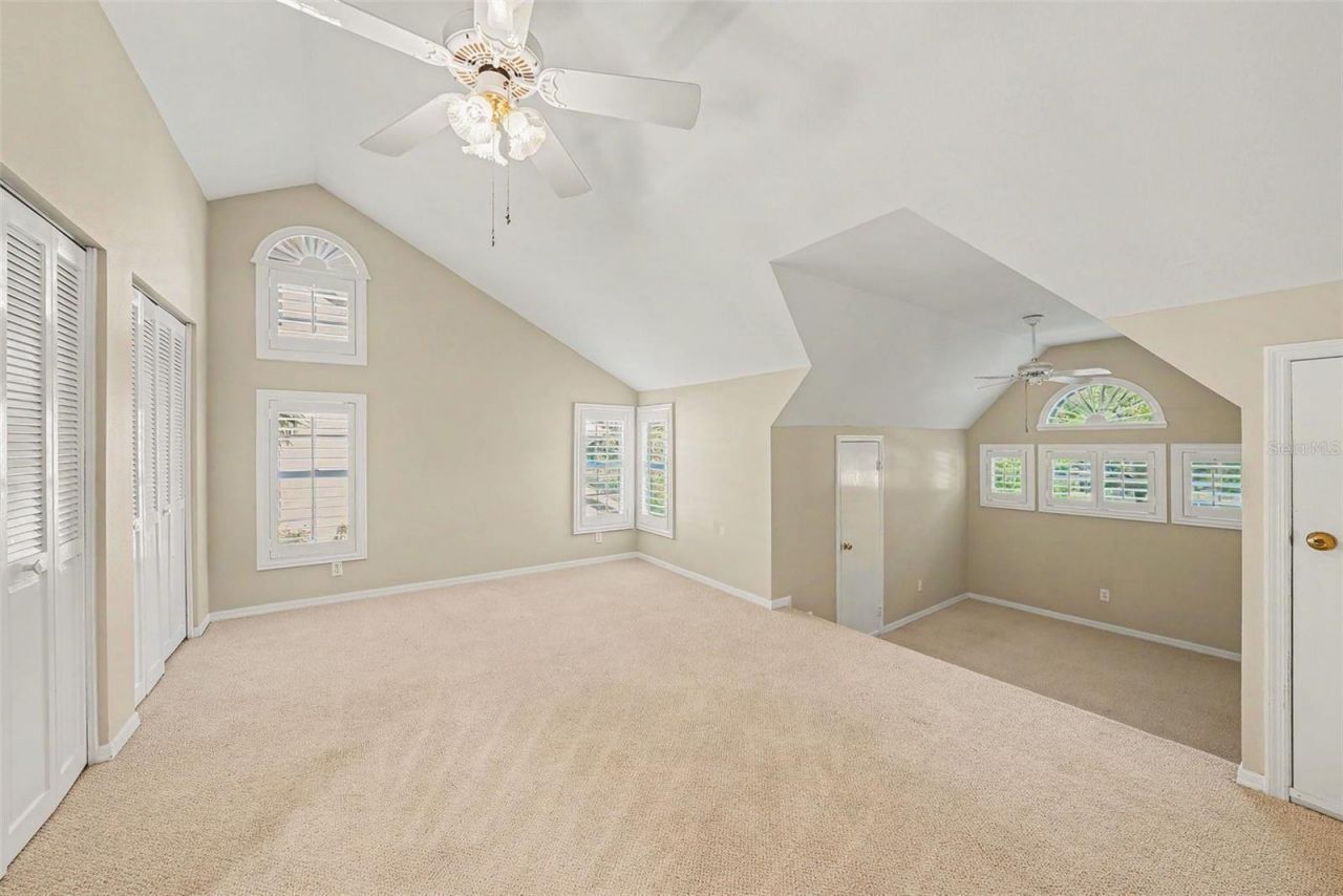 833 Marco Drive Ne, Saint Petersburg, FL 33702 Photo