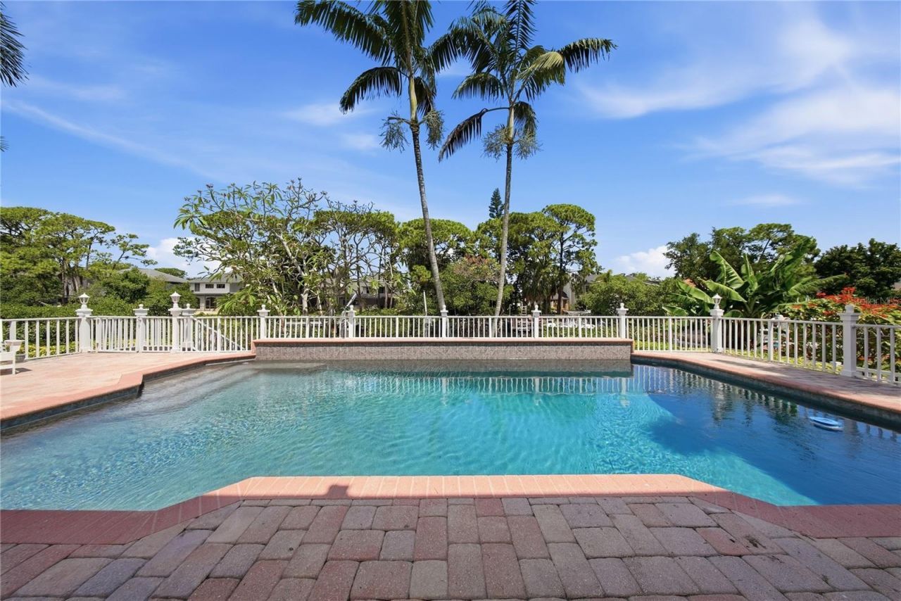 833 Marco Drive Ne, Saint Petersburg, FL 33702 Photo