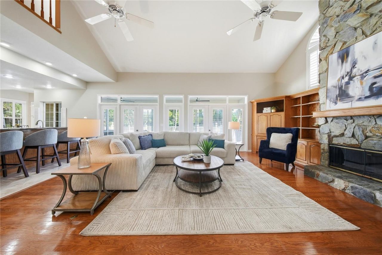 833 Marco Drive Ne, Saint Petersburg, FL 33702 Photo