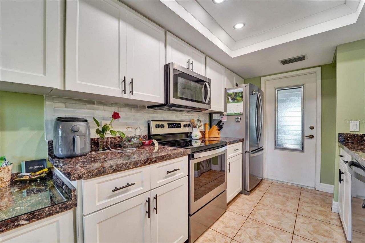 11530 San Remo Court , Port Richey, FL 34668 Photo