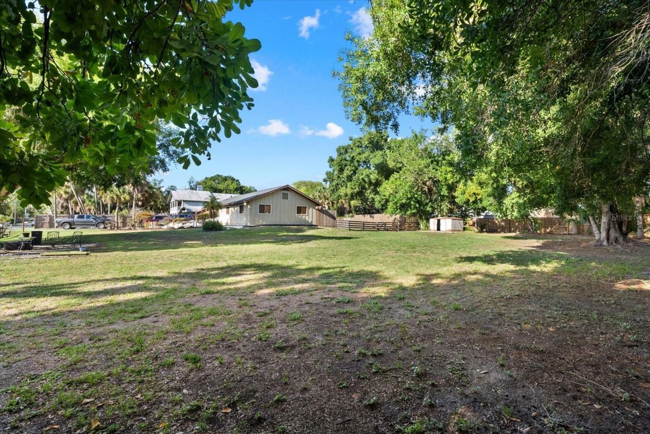 Lot 8 & 9 Nutmeg Avenue, Sarasota, FL 34231 Photo