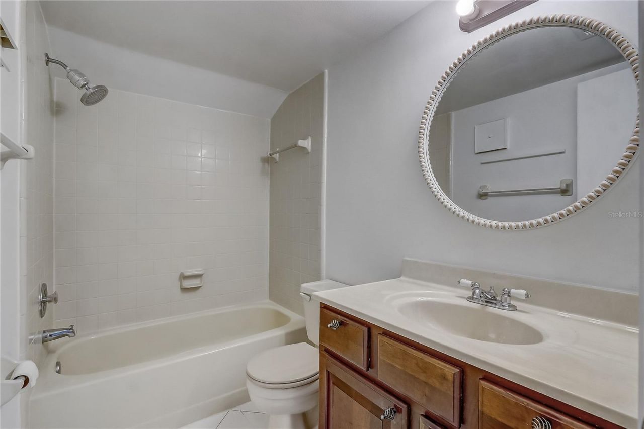 2719 Hunt Club Lane, Orlando, FL 32826 Photo