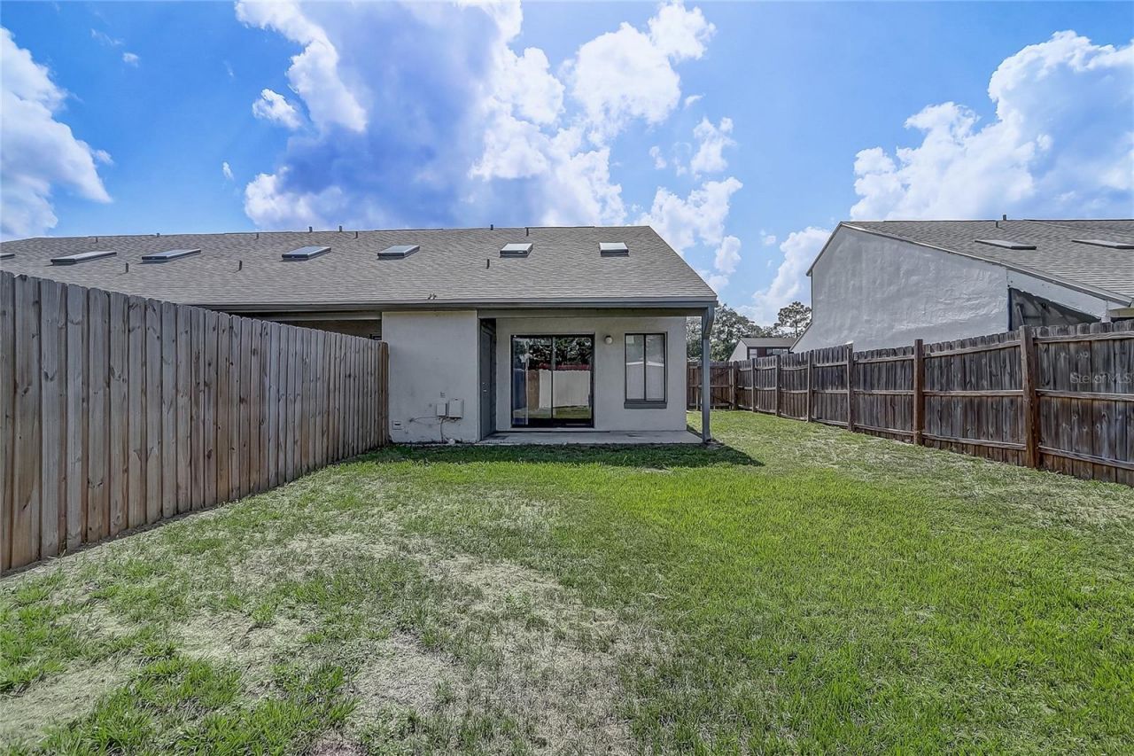2719 Hunt Club Lane, Orlando, FL 32826 Photo