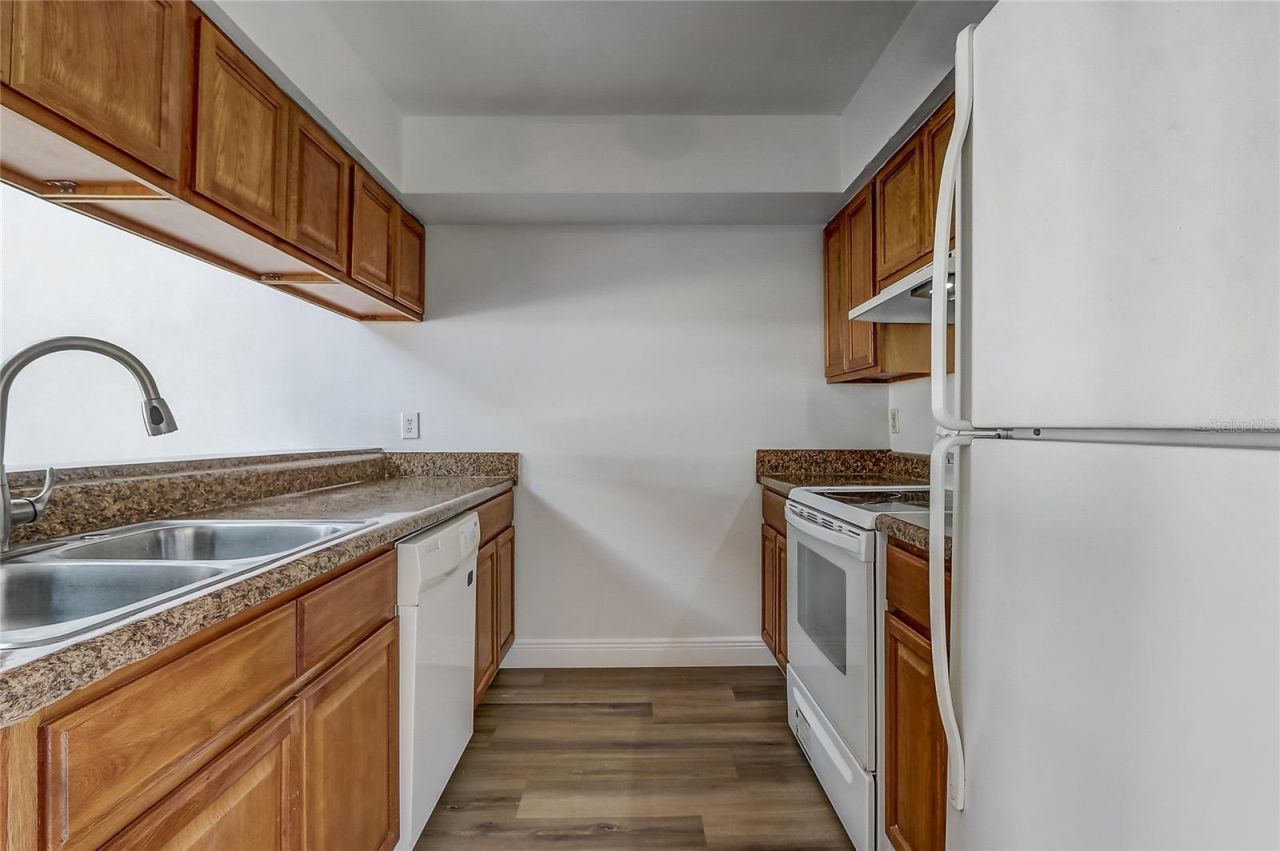 2719 Hunt Club Lane, Orlando, FL 32826 Photo