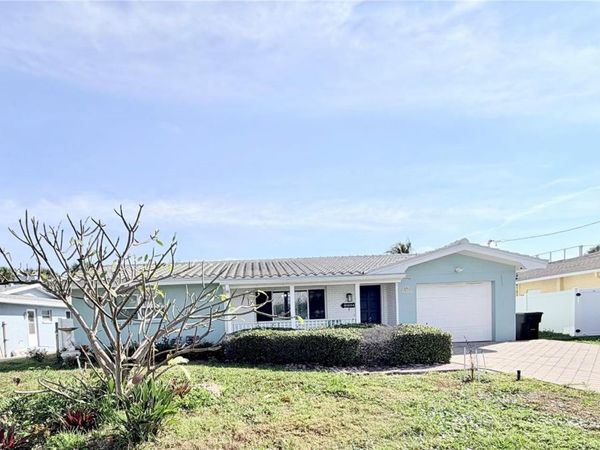 2513 GULF BOULEVARD , BELLEAIR BEACH, FL 33786