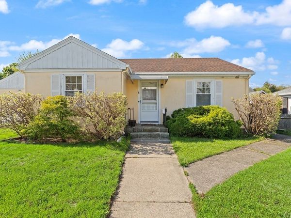 6 Corliss Ave, Gloucester, MA 01930