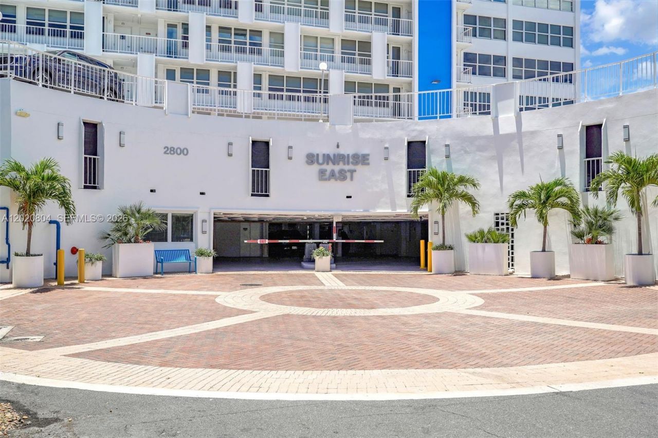 2800 E Sunrise Blvd, Unit 17E, Fort Lauderdale, FL 33304 Photo