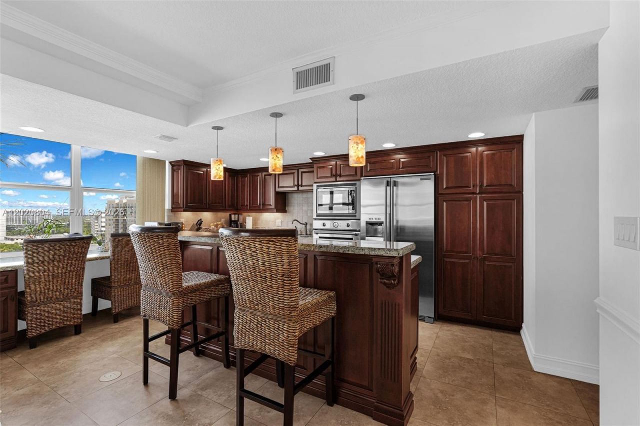 2800 E Sunrise Blvd, Unit 17E, Fort Lauderdale, FL 33304 Photo