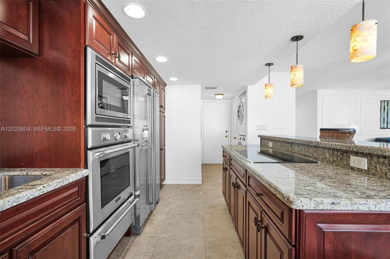 2800 E Sunrise Blvd, Unit 17E, Fort Lauderdale, FL 33304 Photo
