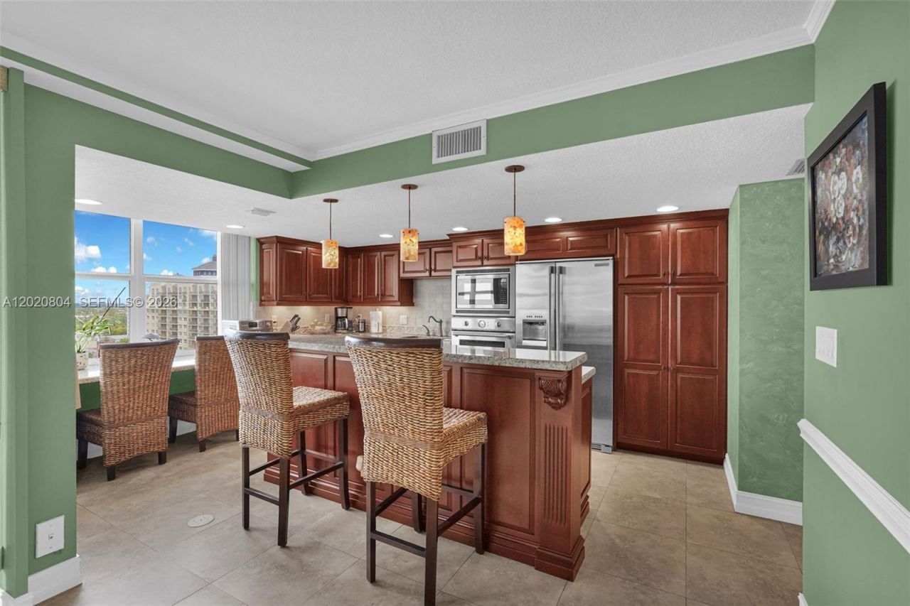2800 E Sunrise Blvd, Unit 17E, Fort Lauderdale, FL 33304 Photo