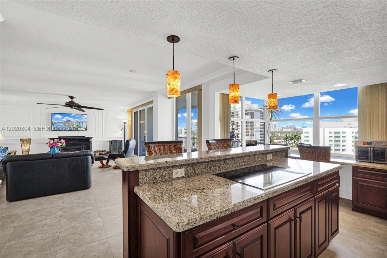 2800 E Sunrise Blvd, Unit 17E, Fort Lauderdale, FL 33304 Photo