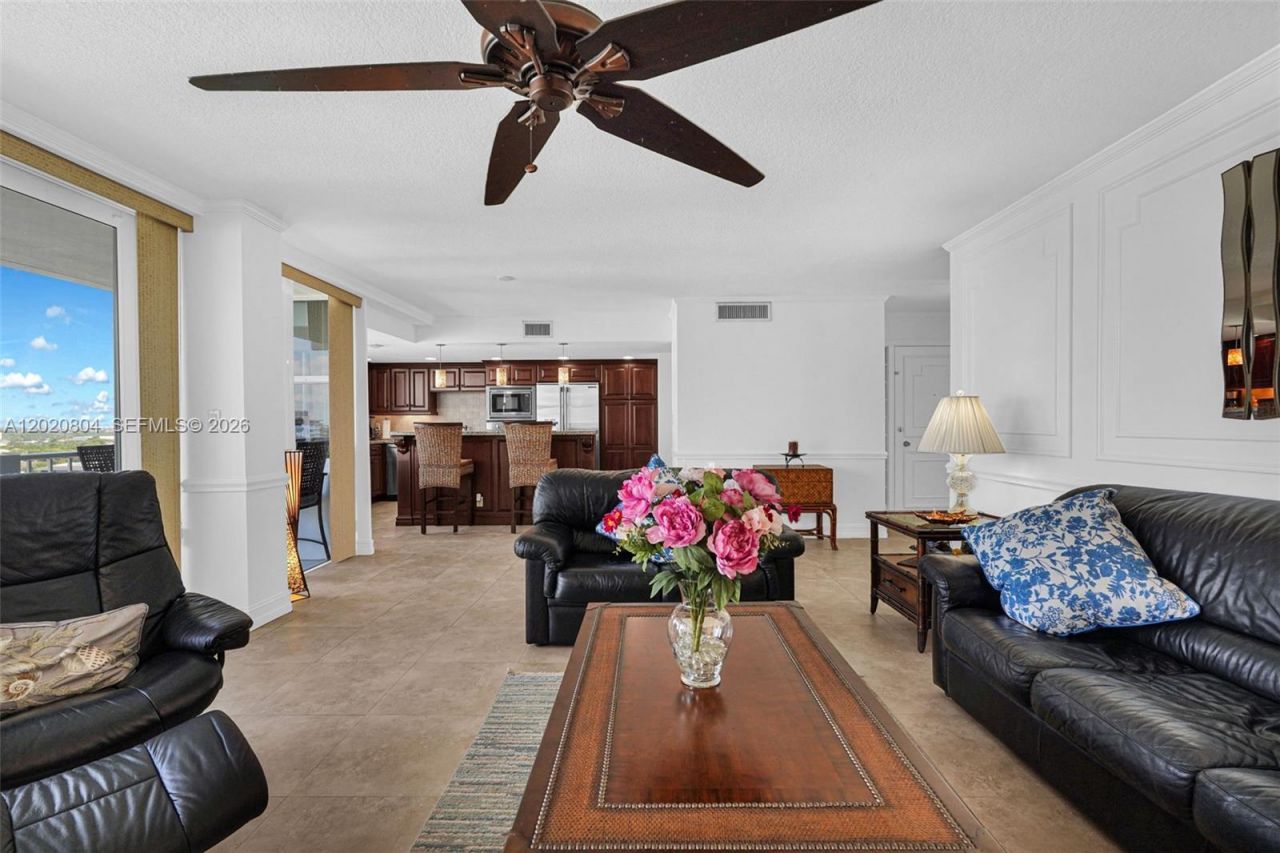 2800 E Sunrise Blvd, Unit 17E, Fort Lauderdale, FL 33304 Photo