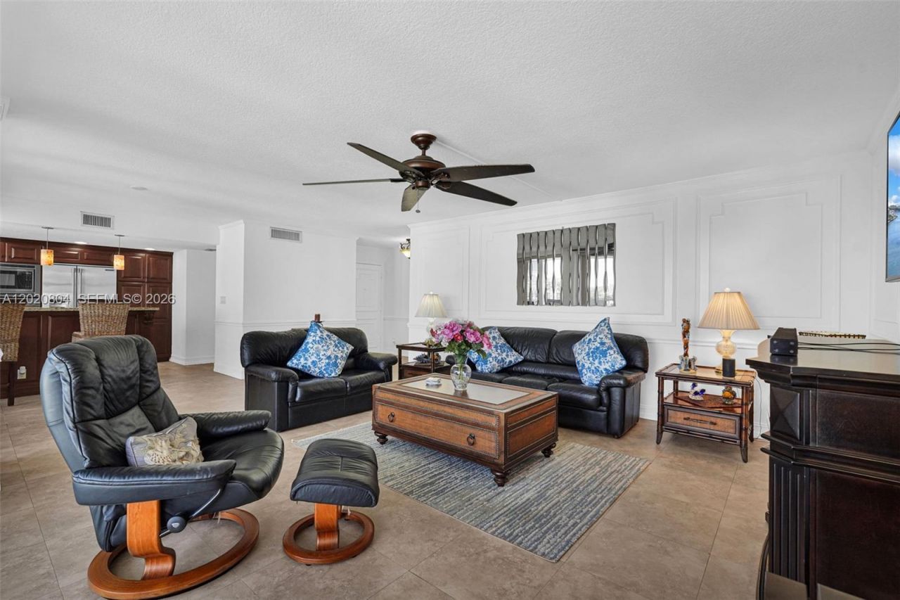 2800 E Sunrise Blvd, Unit 17E, Fort Lauderdale, FL 33304 Photo