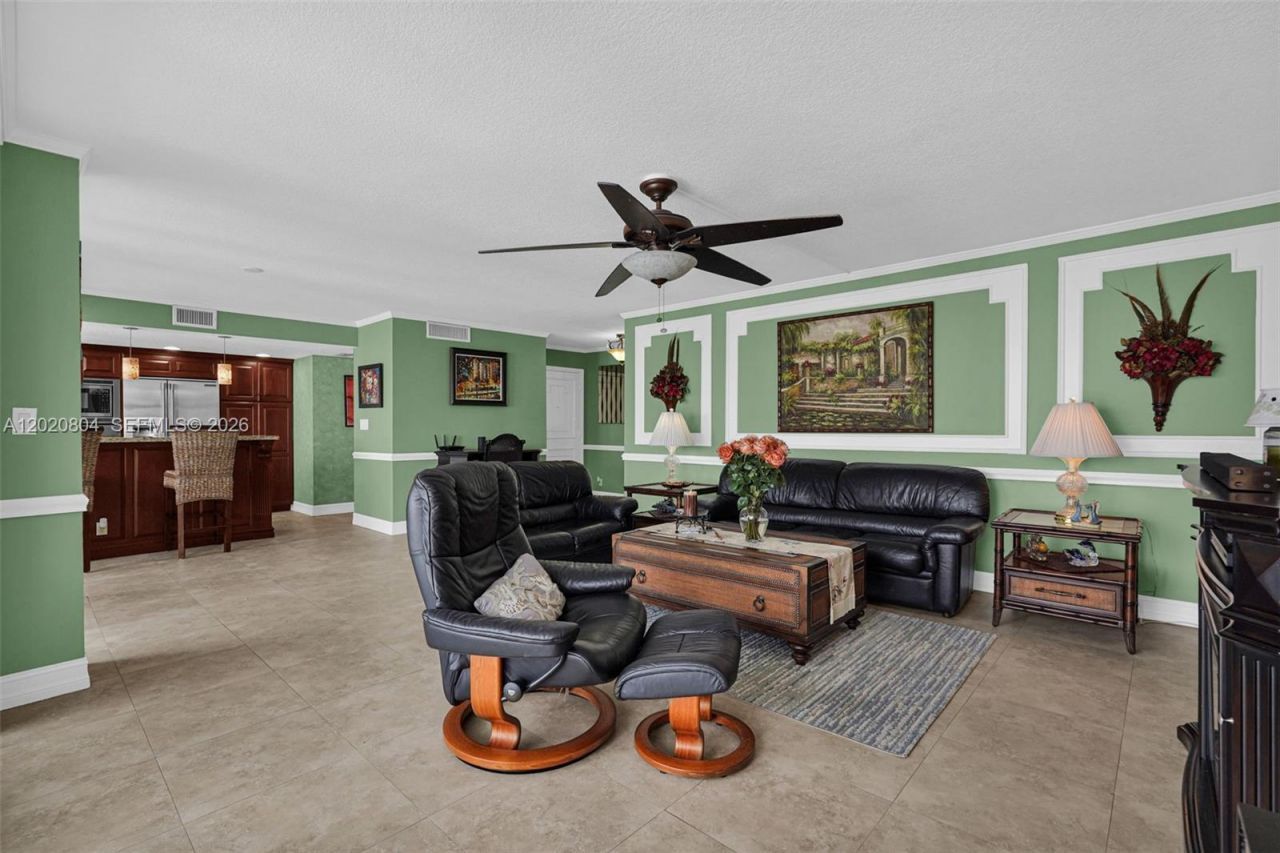 2800 E Sunrise Blvd, Unit 17E, Fort Lauderdale, FL 33304 Photo