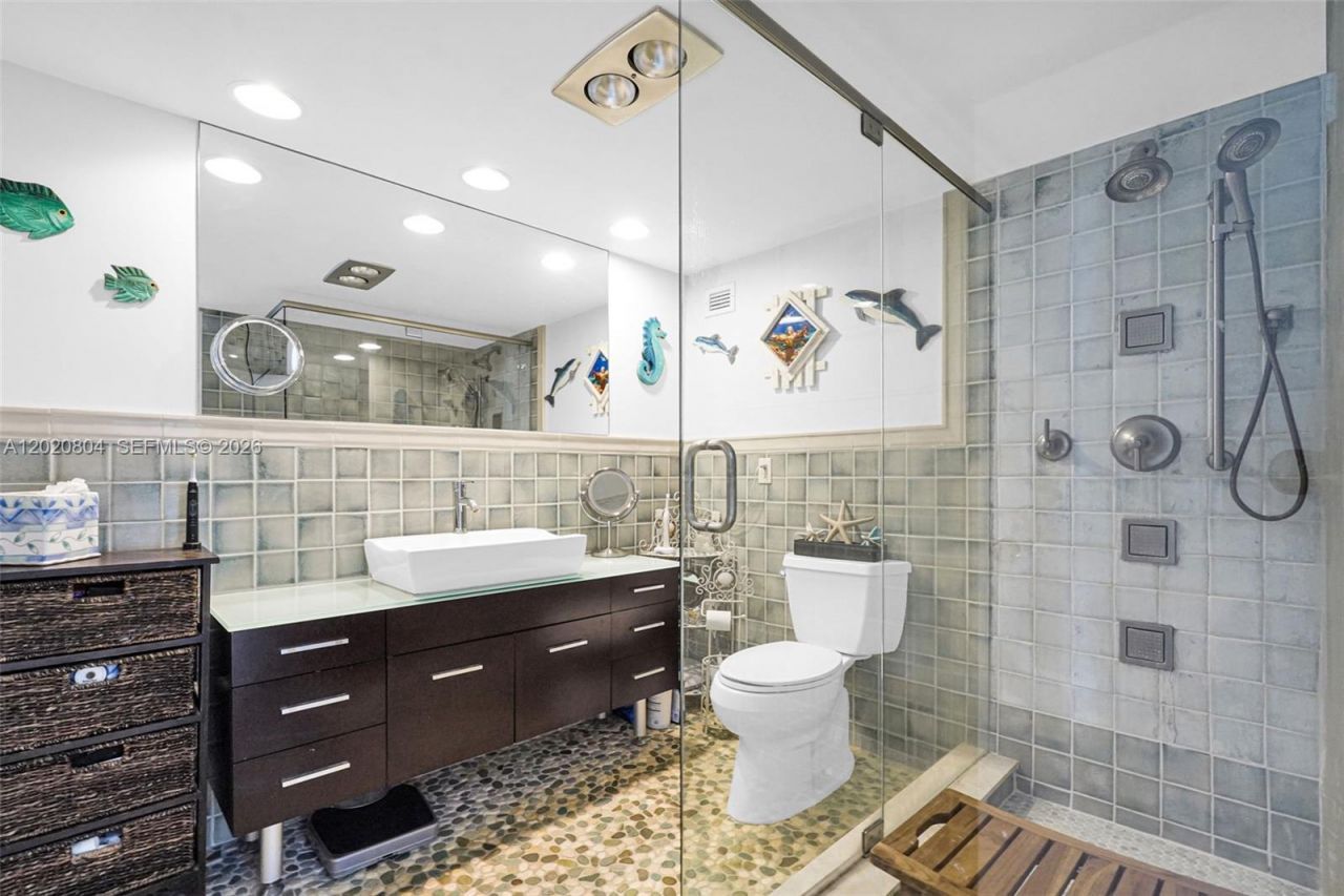 2800 E Sunrise Blvd, Unit 17E, Fort Lauderdale, FL 33304 Photo
