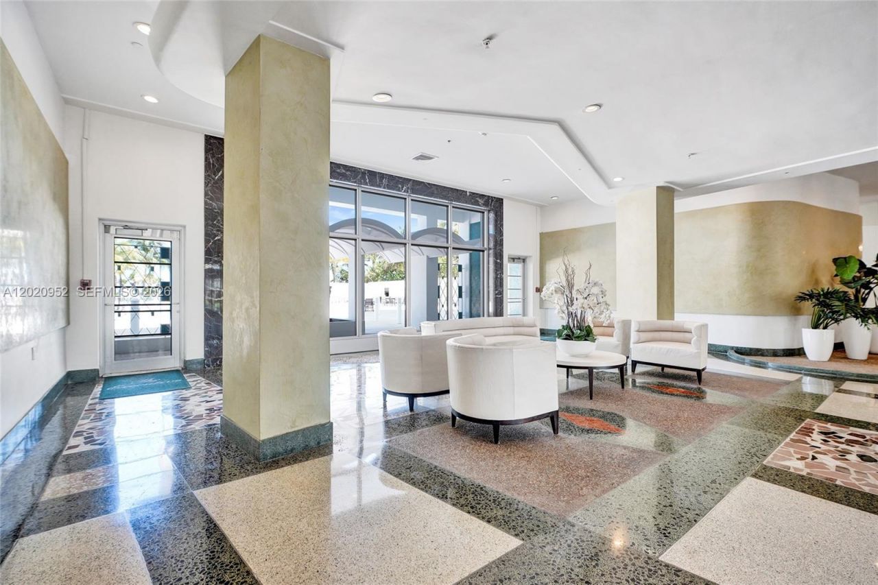 4925 Collins Ave, Unit 3H, Miami Beach, FL 33140 Photo