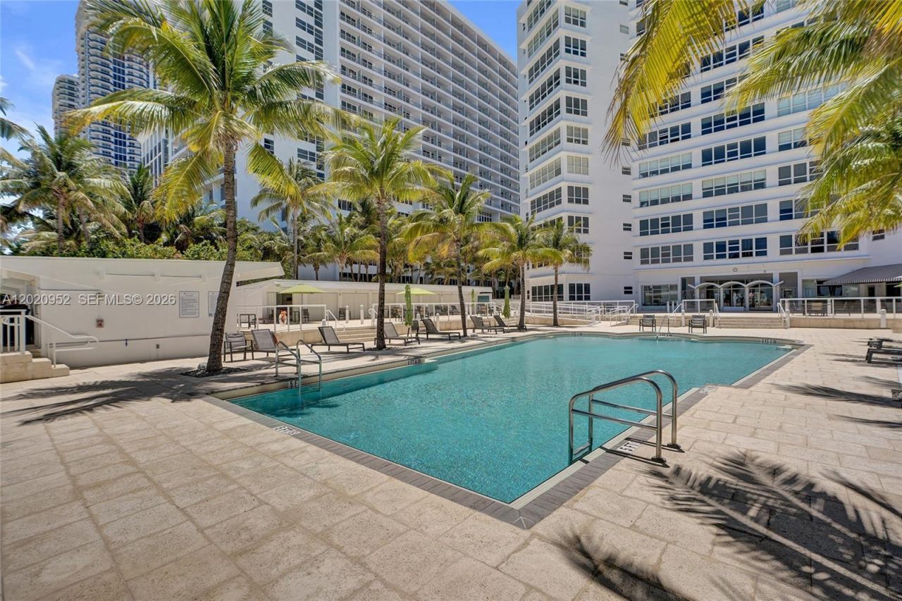4925 Collins Ave, Unit 3H, Miami Beach, FL 33140 Photo