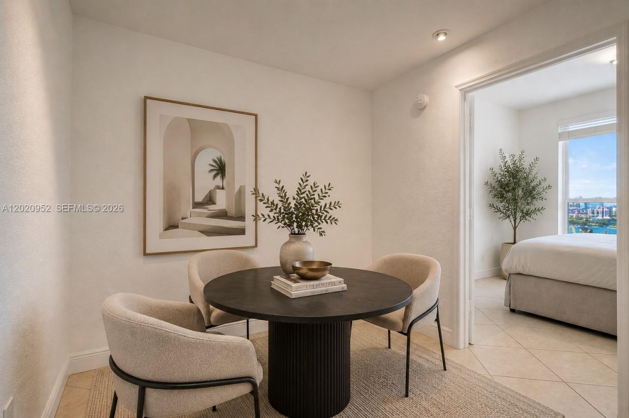 4925 Collins Ave, Unit 3H, Miami Beach, FL 33140 Photo