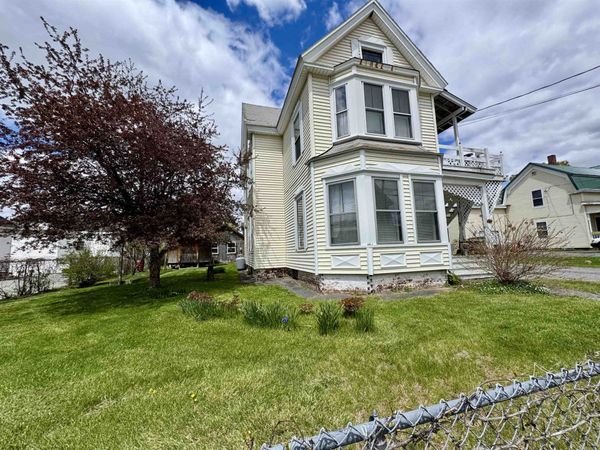 11 Pine Street, Haverhill, NH 03785