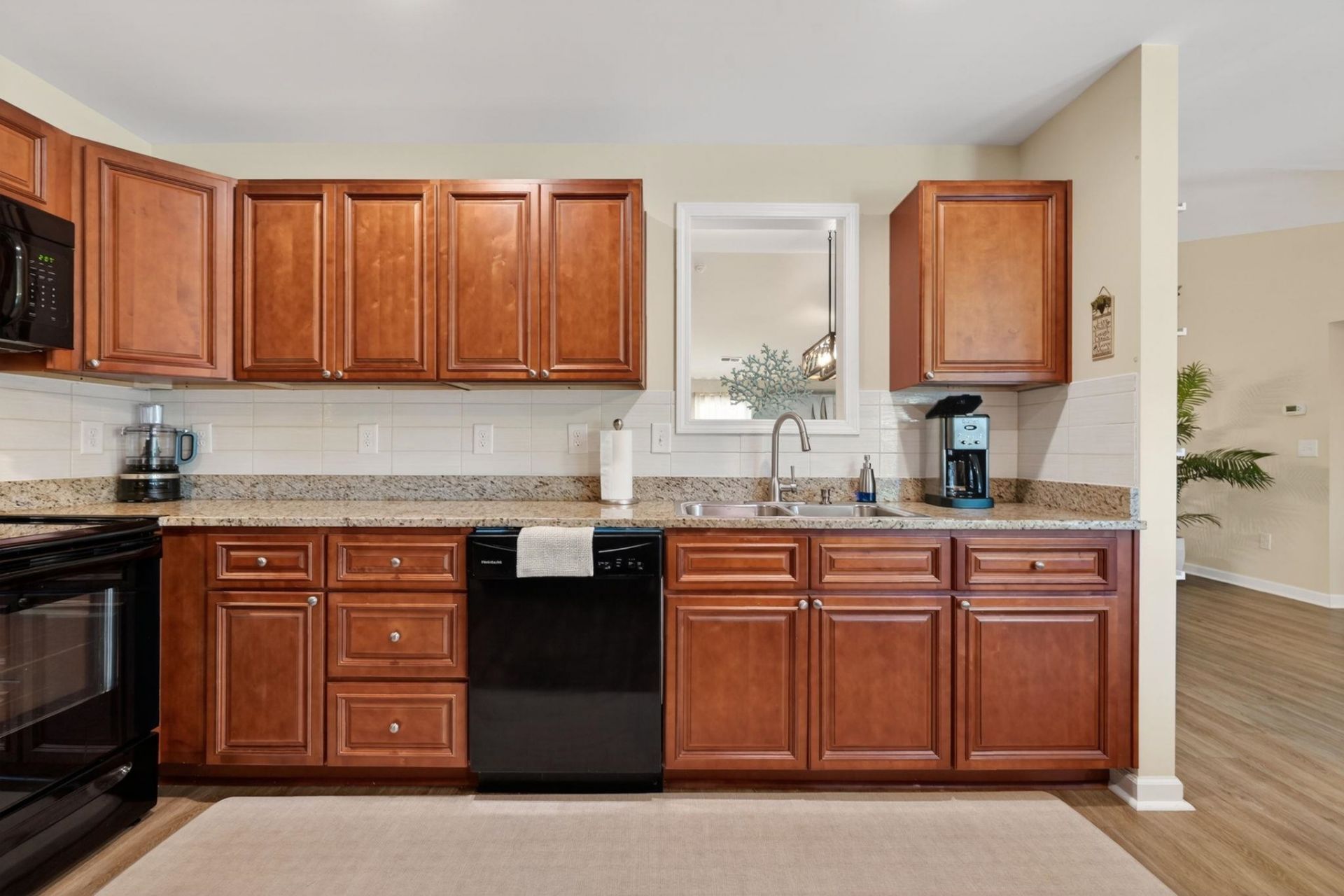 1904 Capella Ct.  Photo 5