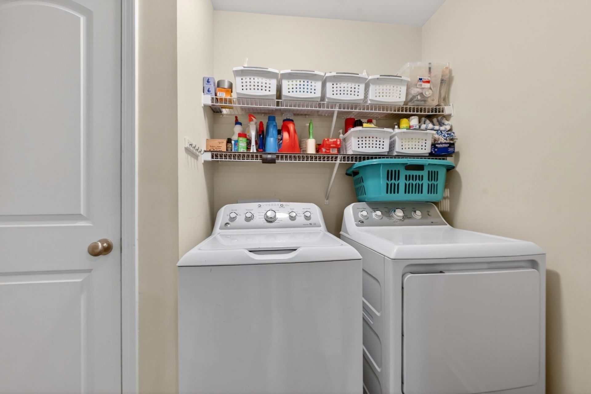 1904 Capella Ct.  Photo 7