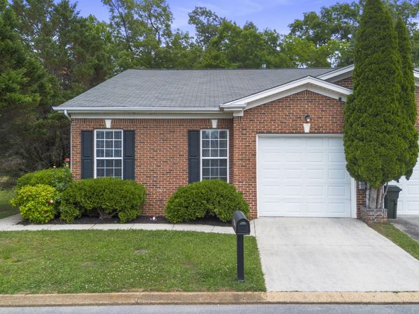 1809 Jackson Square Drive, Hixson, TN 37343