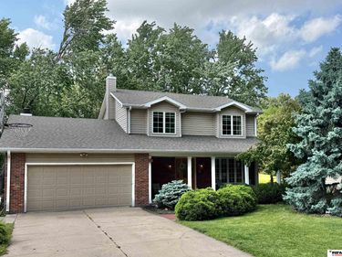 8120 Stockwell Street, Lincoln, NE 68506