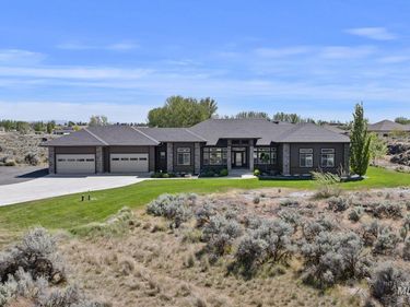 3437 Rim Rock Dr, Kimberly, ID 83341