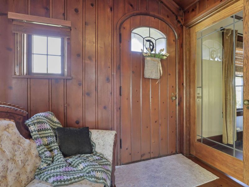 1079 W Main Street , Newark, OH 43055 Photo 7
