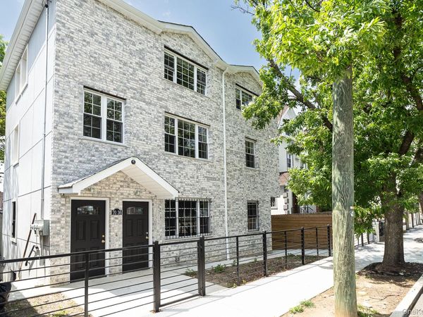 7036 70th Street , Glendale, NY 11385