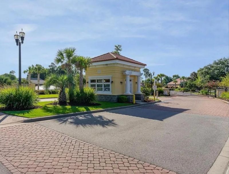 845 Bluffview Dr. Photo 22