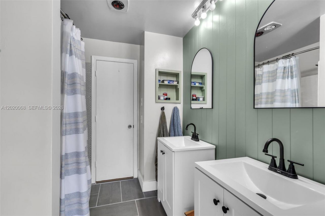 3671 NW 98th Ter , Coral Springs, FL 33065 Photo