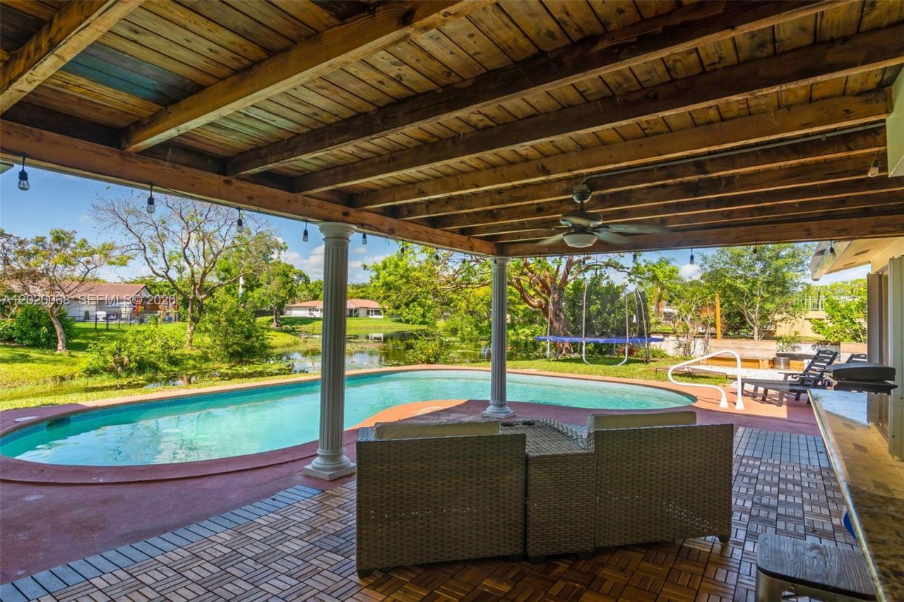 3671 NW 98th Ter , Coral Springs, FL 33065 Photo