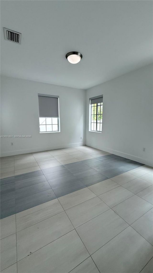 2021 Meridian Ave , Unit 6, Miami Beach, FL 33139 Photo