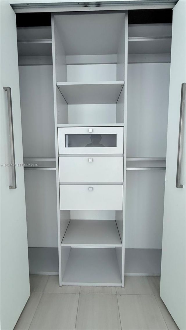 2021 Meridian Ave , Unit 6, Miami Beach, FL 33139 Photo