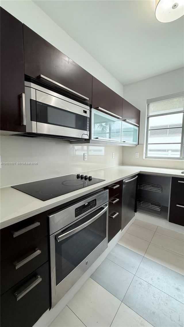 2021 Meridian Ave , Unit 6, Miami Beach, FL 33139 Photo