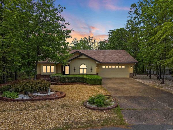12 Huesca Lane, Hot Springs Village, AR 71909