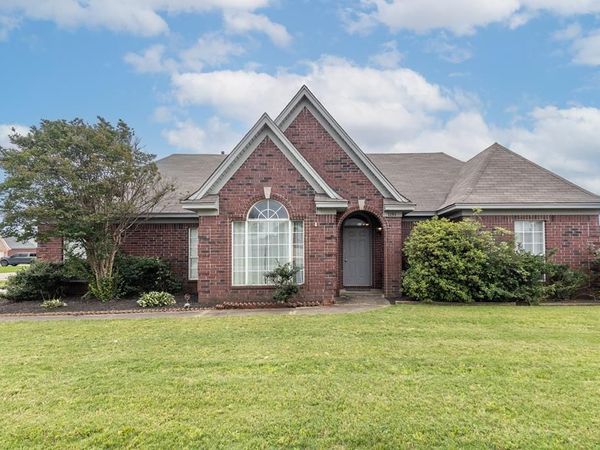 1191 L H Polk Drive, Marion, AR 72364
