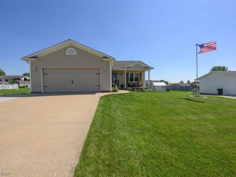 312 Apple Ridge Drive, Apple Creek, OH 44606 Photo 3