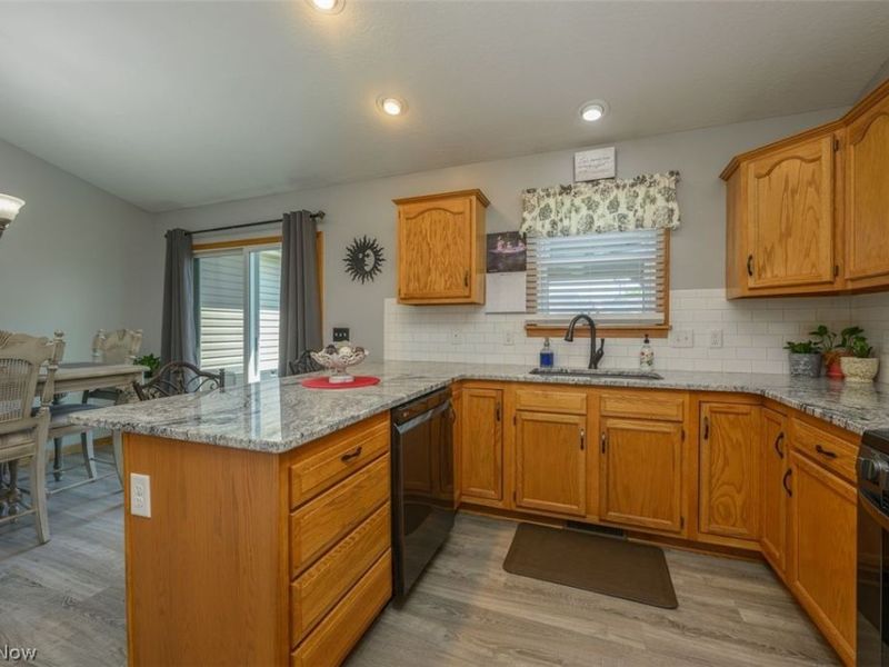 312 Apple Ridge Drive, Apple Creek, OH 44606 Photo 7