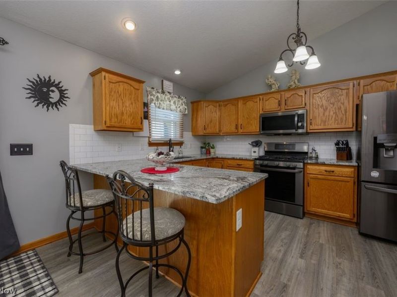 312 Apple Ridge Drive, Apple Creek, OH 44606 Photo 9