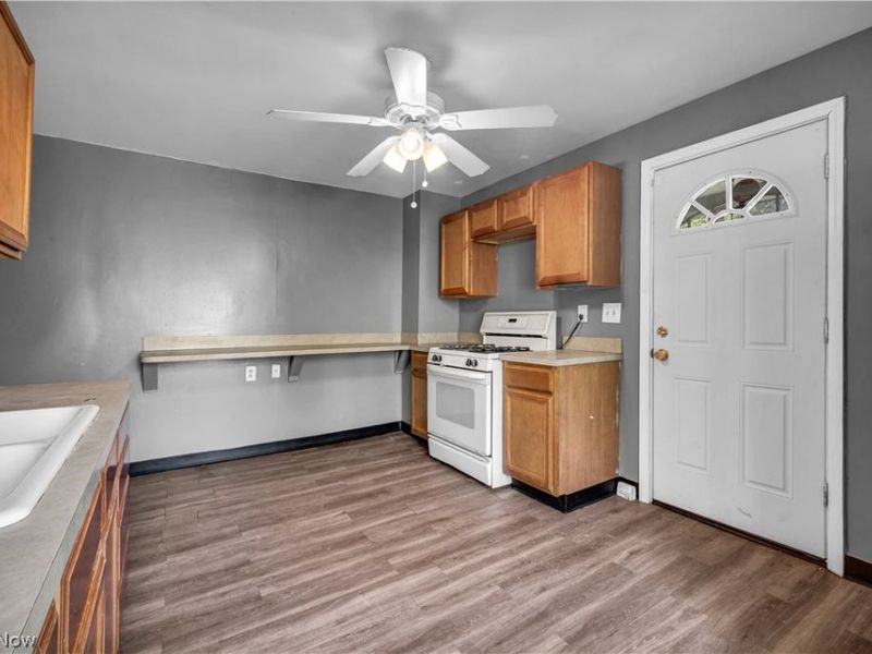 11600 Beulah Avenue , Cleveland, OH 44106 Photo 22