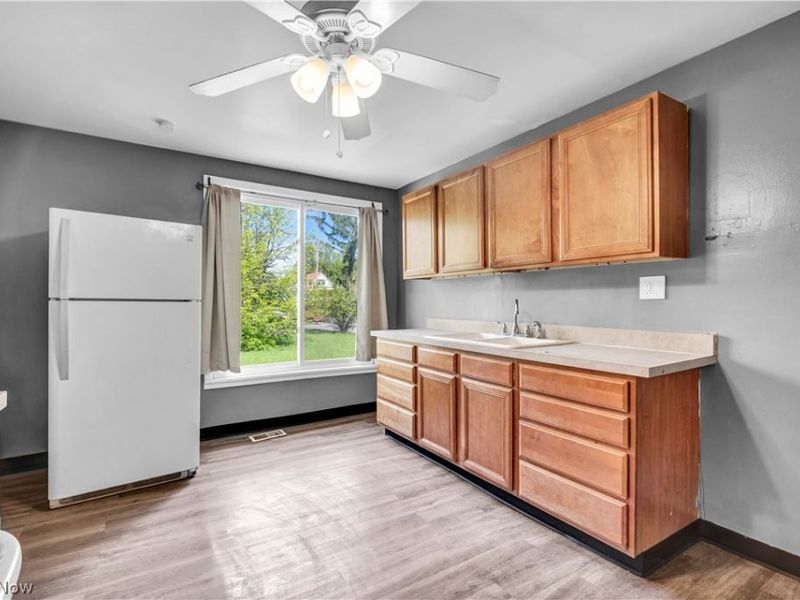 11600 Beulah Avenue , Cleveland, OH 44106 Photo 24