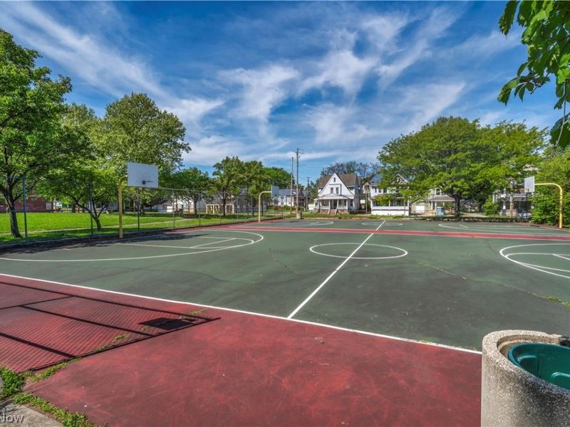 11600 Beulah Avenue , Cleveland, OH 44106 Photo 7