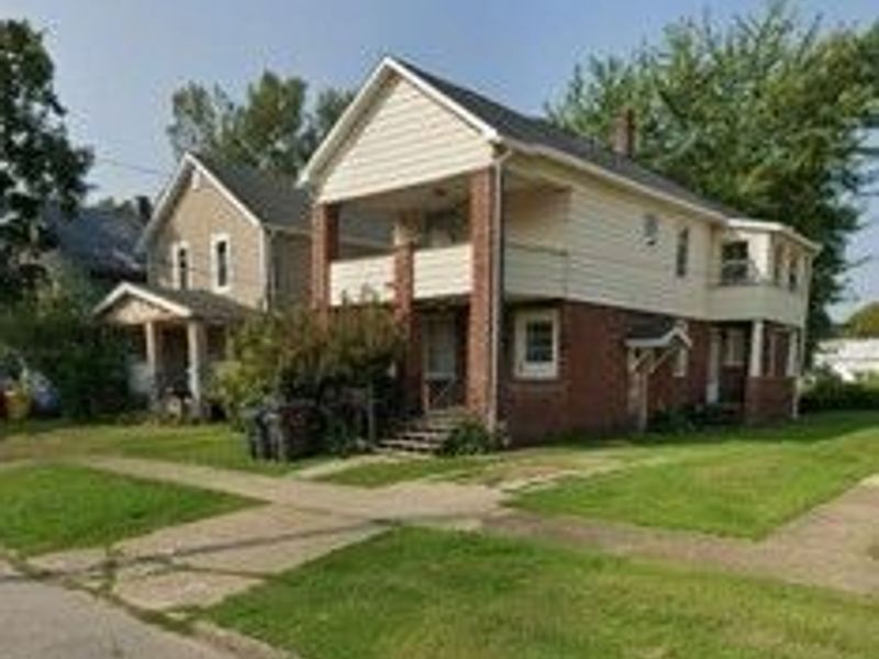 447 Buffalo Street , Conneaut, OH 44030 Photo 2